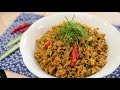 Kua Gling Recipe - Southern Pork Stir-Fry w/ Curry Paste คั่วกลิ้ง - Hot Thai Kitchen!