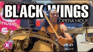 Up Close &amp; Personal | MR. BLACK WINGS | Opera Hidup