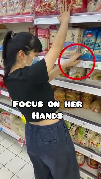 VIRAL LADY
