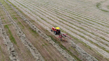 Kolik váží traktor Allis-Chalmers 180?