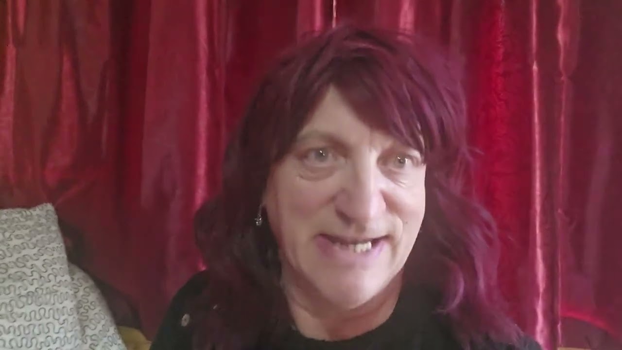 From my cooking channel  puff pastry topped mince   Meal 2