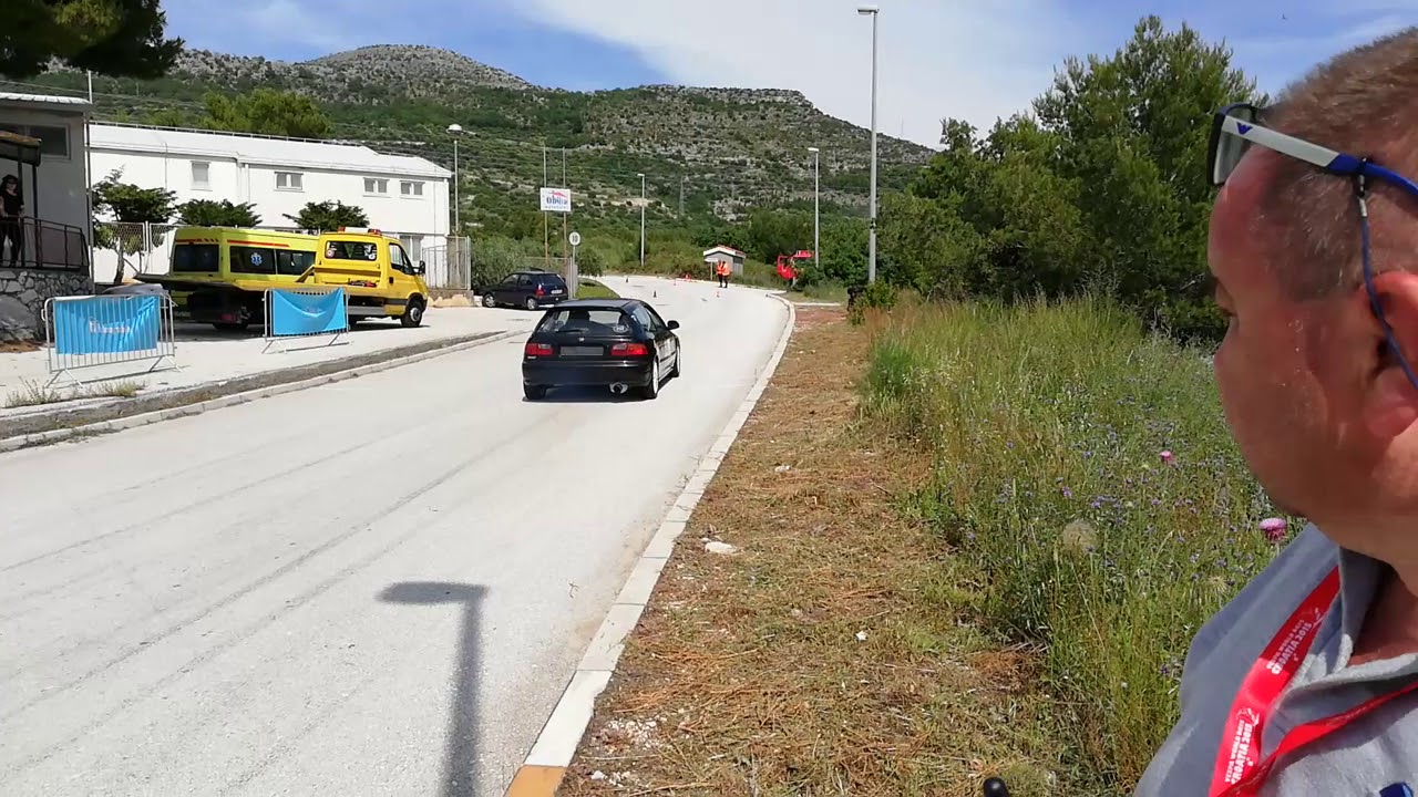 FOTO Počeo oktanski vikend u Banićima 1 YouTube player