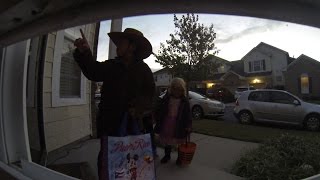 Halloween 2014 - Scaring the kids in the neighborhood