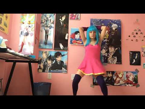 MEMEME Dance cover   Cute Girl in Full Cosplay