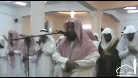 وُجُوهٌ يَوْمَئِذٍ نَّاضِرَةٌ (22)إِلَىٰ رَبِّهَا نَاظِرَةٌ (القيامة) تلاوة خاشعة للشيخ إدريس أبكر