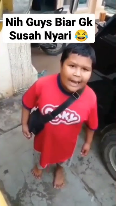 meme anak kecil baju merah