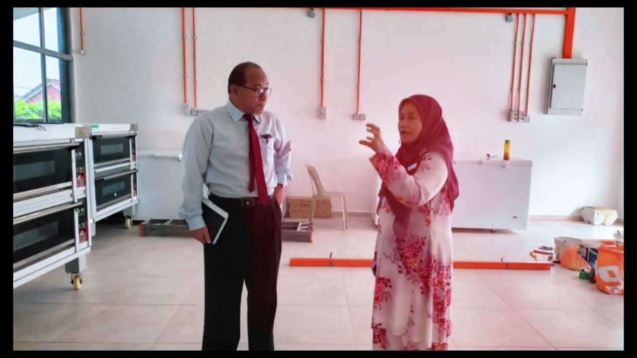 MONTAJ PERASMIAN BENGKEL PASTRI PPKI SMK SERI MAHKOTA