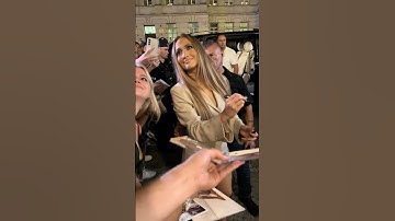Jennifer Lopez Meets Fans In Poland #JLo #Shorts