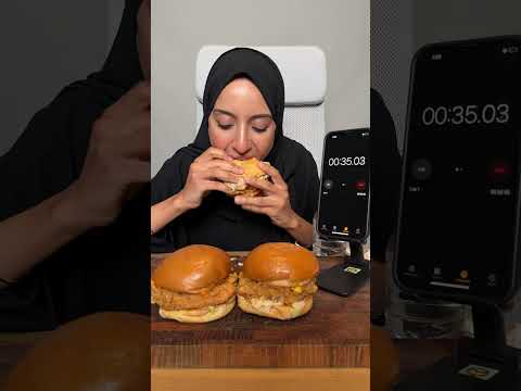 تحدي برجر الدجاج المقرمش تتوقعو في قد ايش اخلصهم