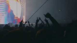 Kanye West Yeezus Tour - Cold as Ice prelude