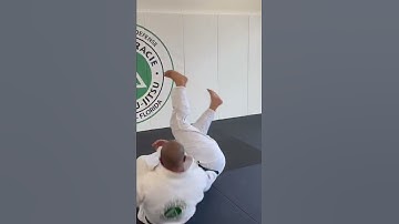 Double under passing Guard  + arm bar attack