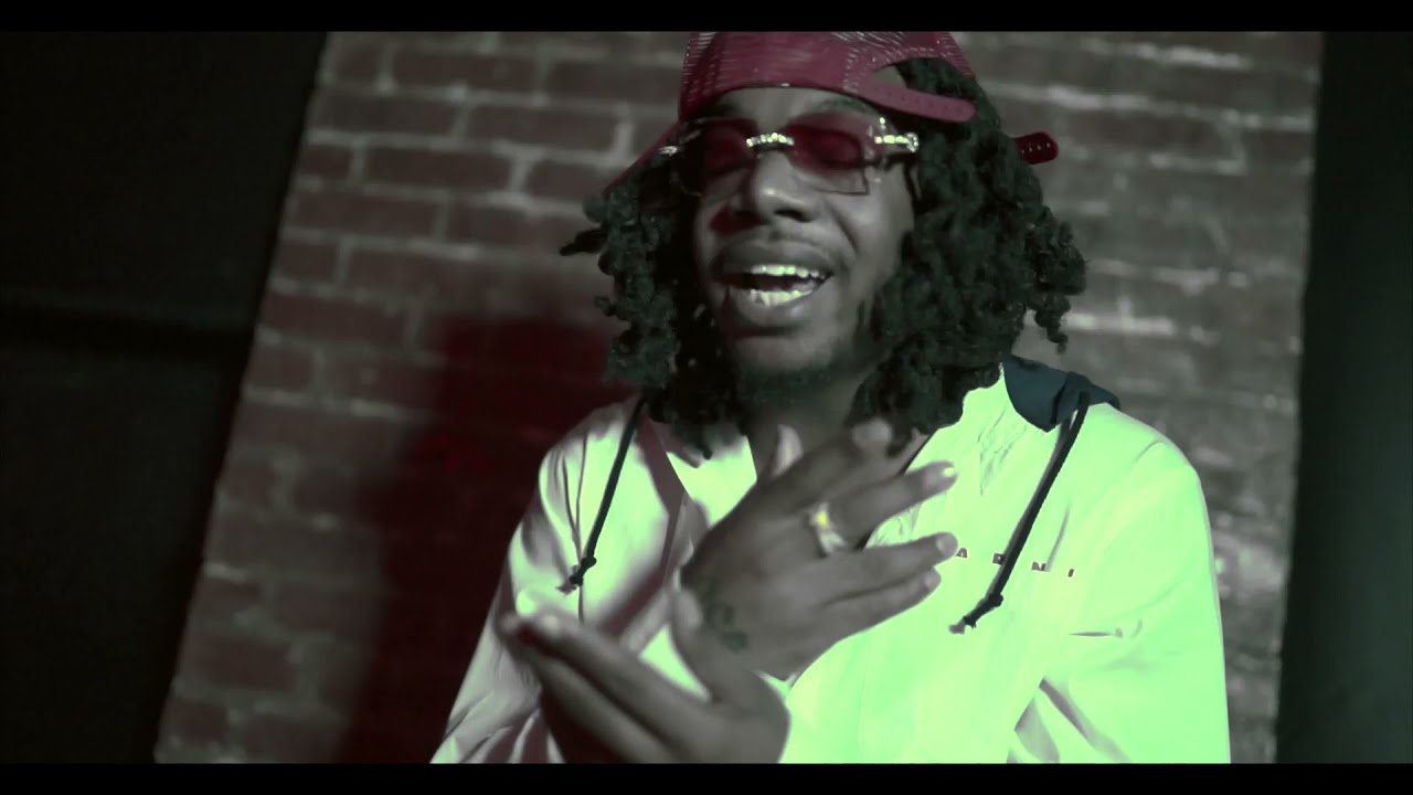 Guarda FOUR50 - Over head (Shot By @Uselessfilms_) (Prod. By @Powr_trav) su YouTube Guarda FOUR50 - Over head (Shot By @Uselessfilms_) (Prod. By @Powr_trav) su YouTube