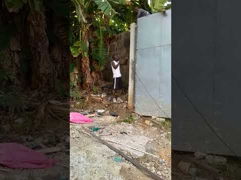 RÉPARATION DE PORTAIL À L'UNIVERSITÉ MÉTHODIQUE D'ABIDJAN