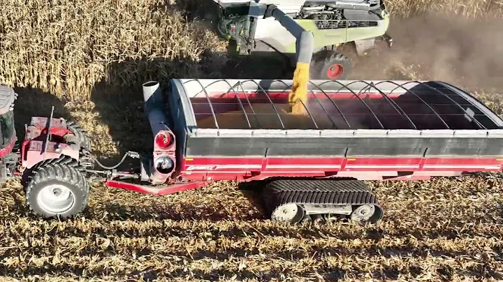 CANADIAN FARMER - BIG GUNS and their BIG BRENT Grain Carts  Largest grain carts available in Canada