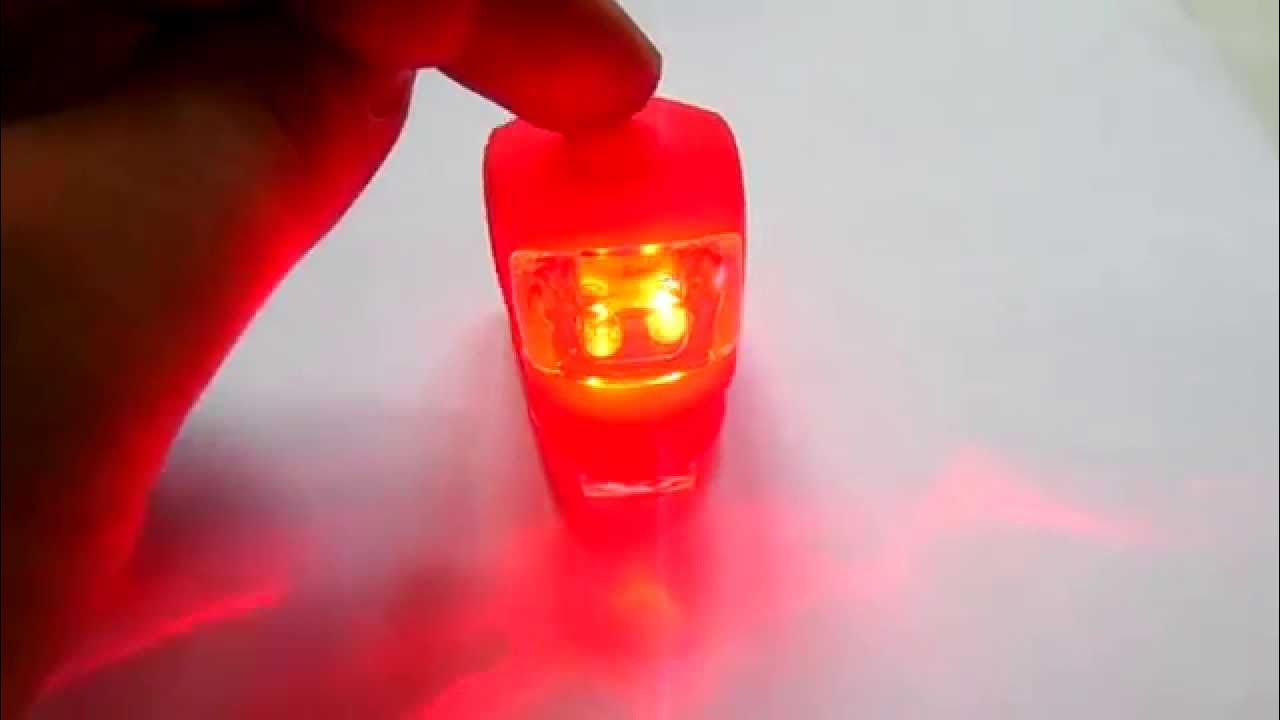 Мигалка силиконовая. Задняя. Красная. - YouTube
