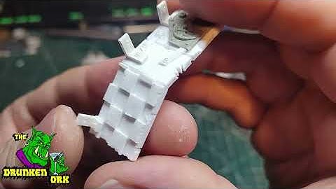 40k Ork Badmoon Killtank kitbash / scratch build - renovation