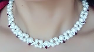 How to make a pearl beaded necklace. Easy diy tutorial at home.