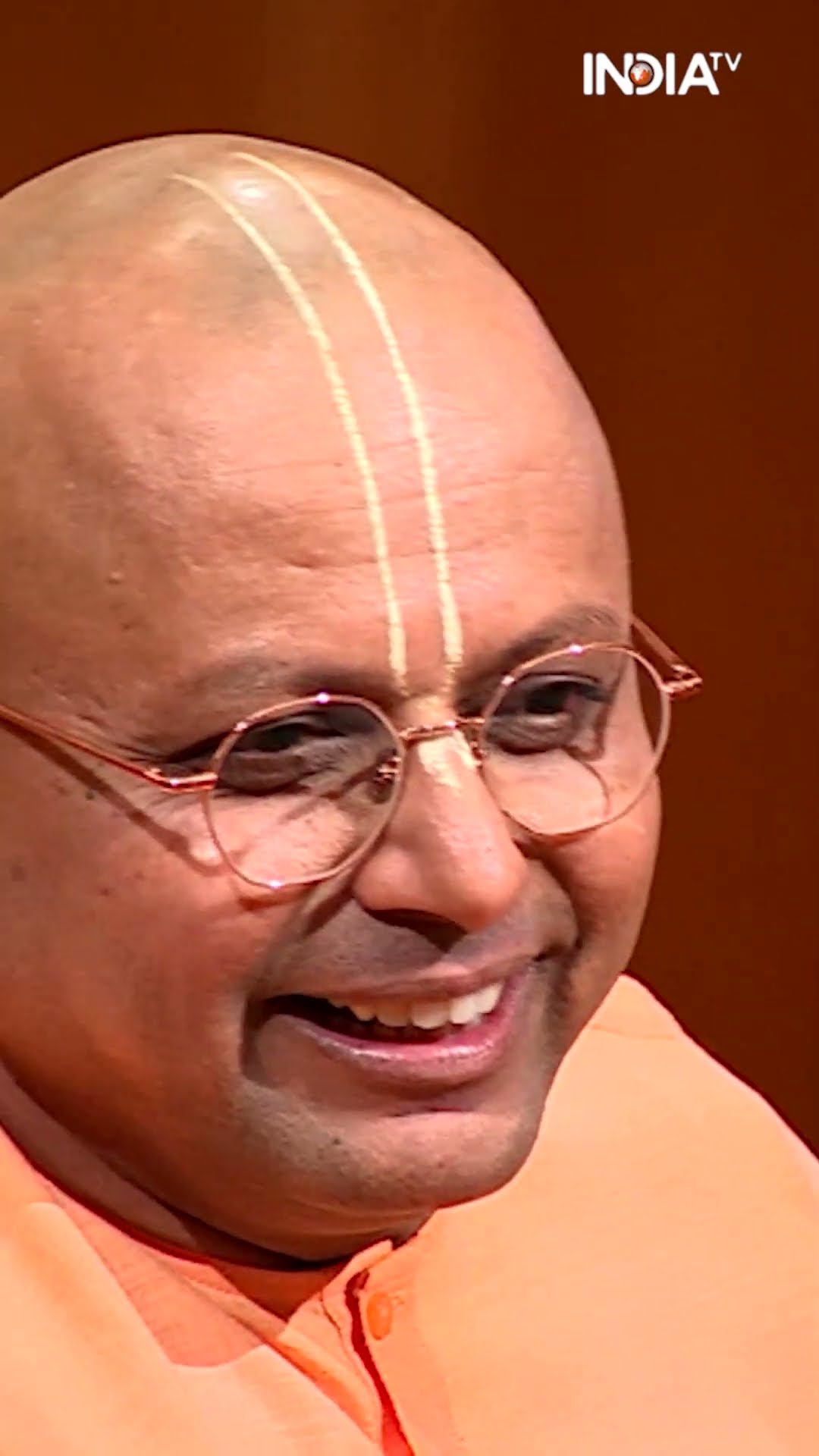 लड़की ने पूछ लिया #gaurgopaldas से फेवरेट हीरोइन का नाम #aapkiadalat #rajatsharma #indiatv