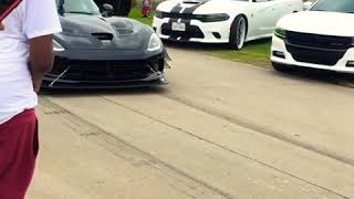 Dodge Viper loud revving before Launch!!!   Mopar car cruise meet.