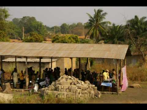 Carnet de voyage au BÃ©nin, janvier 2009. DeuxiÃ¨me partie : de Dassa-ZoumÃ© Ã  Parakou dans le train d'Ã©bÃ¨ne.