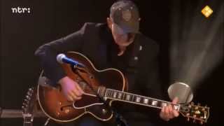 Video thumbnail of ""C.S."(Central Station) Dutch Awesome Guitar Boys:JAN AKKERMAN 2013 4 march 2013 @ Carre NL"