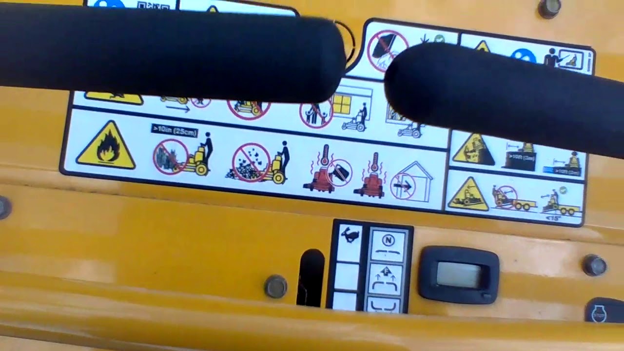 2019 Cub Cadet Pro X 600