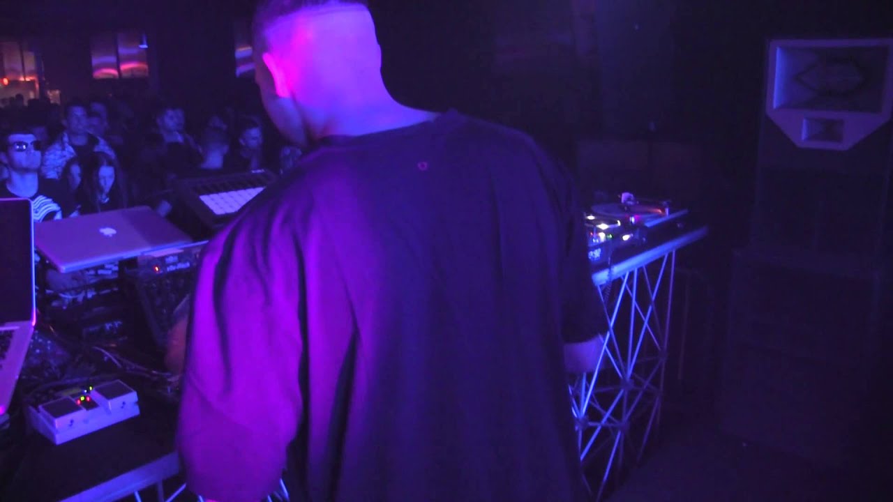 WALL & ALEX NILMAR @ Nite Park ALTAVOZ 31.10.2015