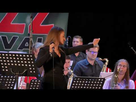 Video: Kako Doći Do Pariškog Jazz Festivala