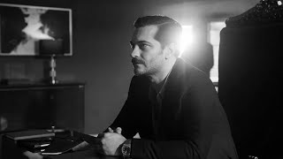 Eşref Rüya - Siz Hepiniz Eşref Tek Demo Vers. (S L O W E D + R E V E R B) Resimi