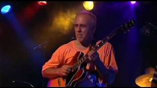 Video thumbnail of "Larry Carlton & the Sapphire Blues Band - LIVE 2/2"