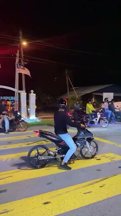 Y15 vs lc135 vs lcv1, video Ori , starting padu ,spin tayar #y15v2 #lc135 #shorts #short
