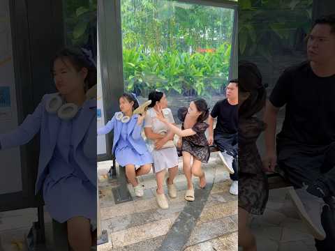 Ngày 8 Tháng 12 2025