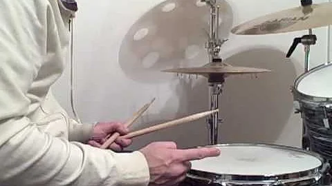 jeffrey clemens/ g.love...'funky drummer' drum bre...