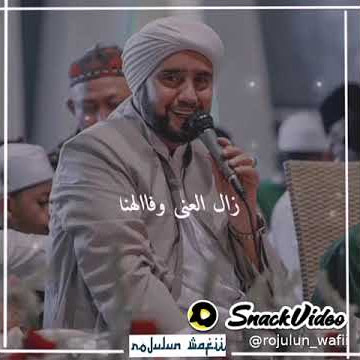 Snack video: sholawat ustad merdu banget 🥰🥰🥰