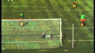 1982 (June 23) Italy 1-Cameroon 1 (World Cup).mpg