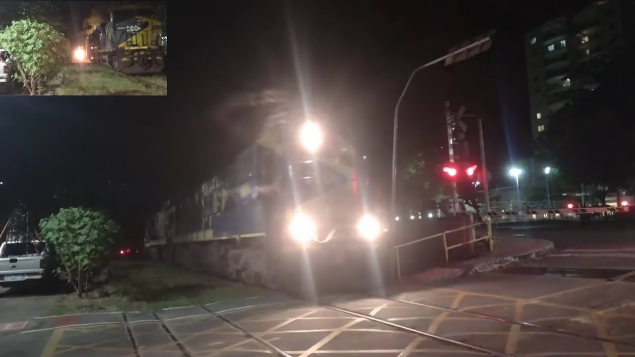 Cruzamento de trens da MRS Logística de Locomotivas escoteiras com um Carga Geral em Três Rios - RJ.