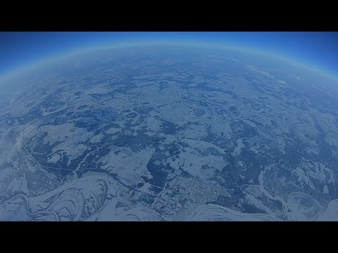 Квадрокоптер поднялся на 10 километров. / High altitude drone flight record FPV