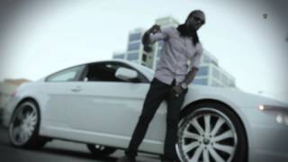 Video clip: Chino - Larger Than Life