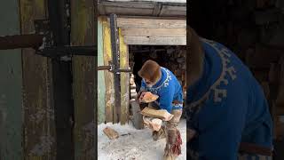 Как легко расколоть дрова