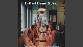 Simplistic Moods for Dinner Time