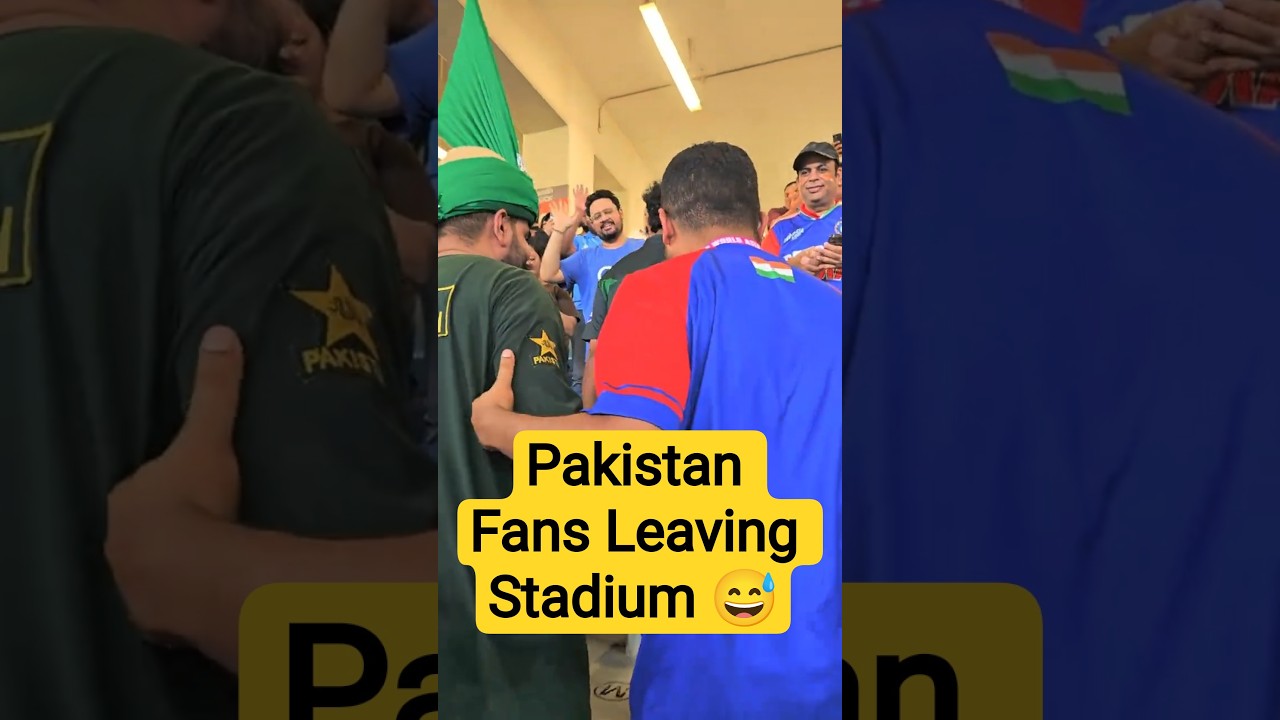 Pakistani Fans Leaving Stadium Before Pakistan Lost