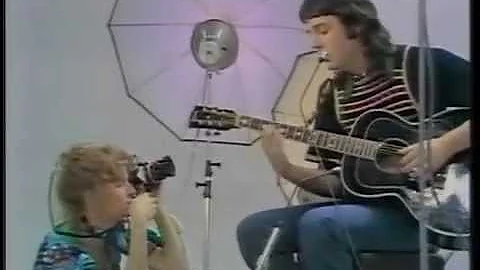 Paul & Linda McCartney - Medley: Blackbird / Blueb...