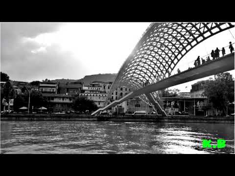 Giga Papaskiri Feat. Ia Tomash - უშენოდ მგონი მოვკვდები