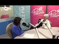 Renette Bouwer kuier by Esté Gross in WNDK op Pretoria FM