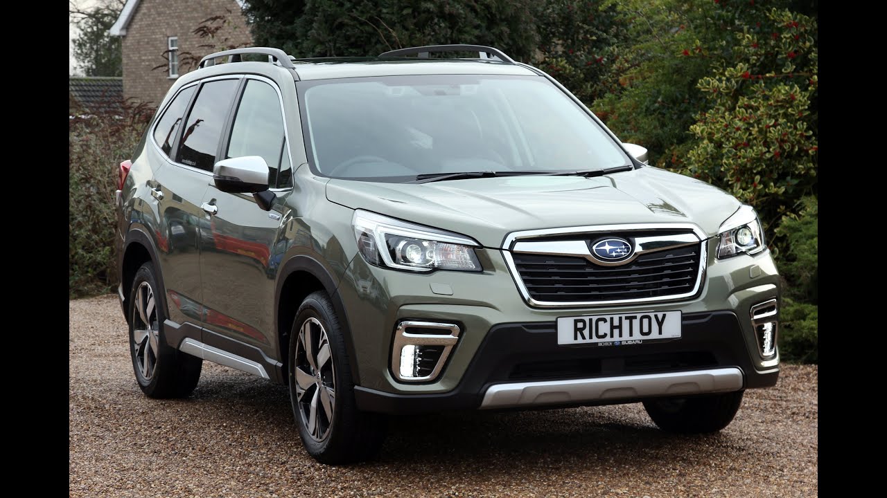 2019 Subaru Forester 2.0 eBoxer XE Premium Jasper Green