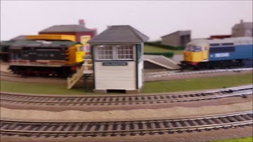 Heljan 2300 Class 23 Baby Deltic diesel D5900 in BR Green livery X66172