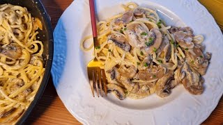 Famous Mushroom Alfrado Pasta Recipe | Creamy Mushroom Pasta Recipe | Italian Pasta Recipe !