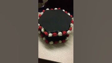 Hexagonal explosion box