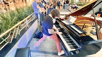 Bon Jovi You Give Love A Bad Name (Piano Shopping Mall)