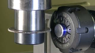 Slotting a screw head